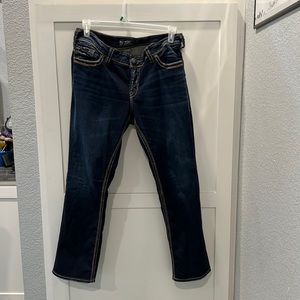 Silver jeans suki mid straight dark wash super stretchy.